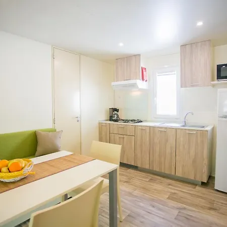 Casa vacanze Mobile Homes Premium Magnolia Bijela Uvala