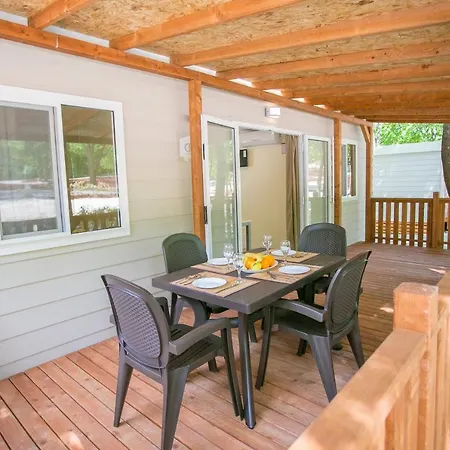 Сasa de vacaciones Mobile Homes Premium Magnolia Bijela Uvala *